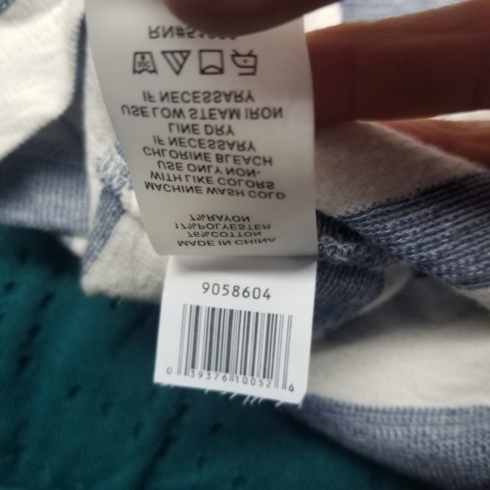 Vince Camuto striped top - Picture 5 of 6